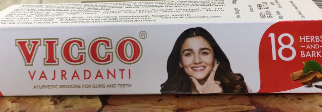 Vicco Vajradanti Tooth Paste